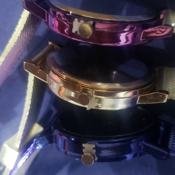 Set of 3 Unisex wristwatches - Picture 12 of 12